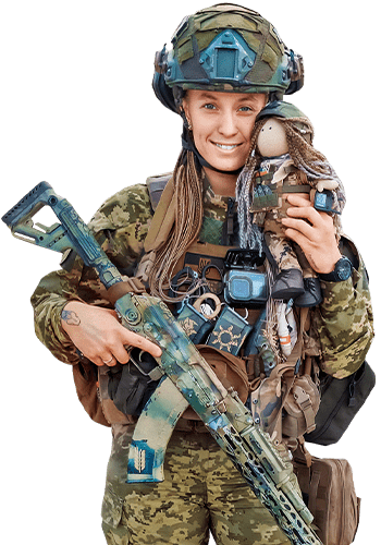 поэтесса, активистка и военнослужащая